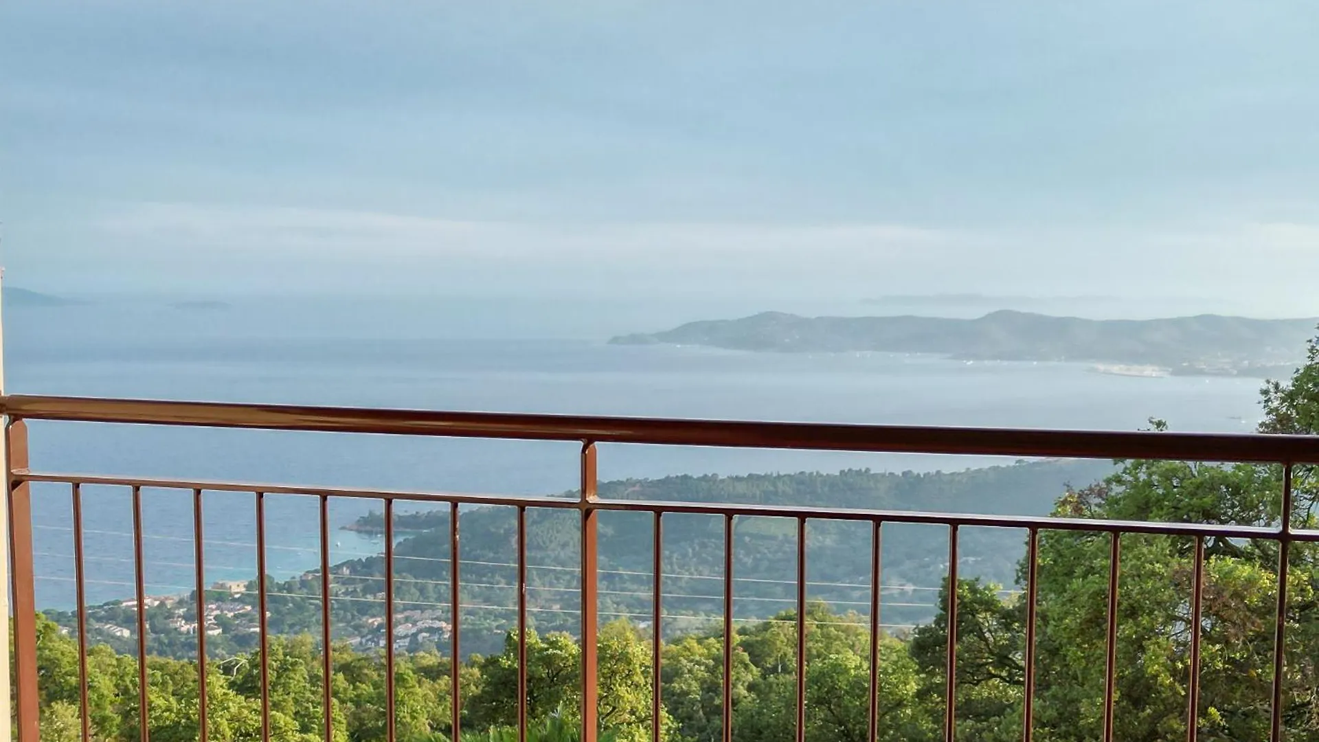 Grande Villa 750 M2 Le Mas Des Chenes Bormes-les-Mimosas