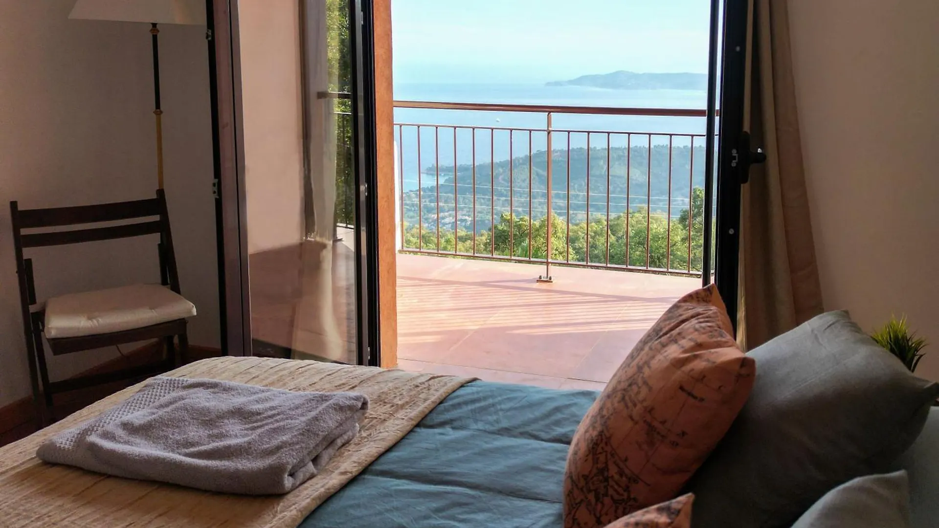 Grande Villa 750 M2 Le Mas Des Chenes Bormes-les-Mimosas France